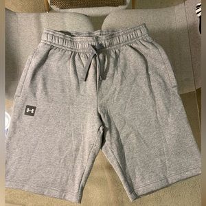 Under armour men short